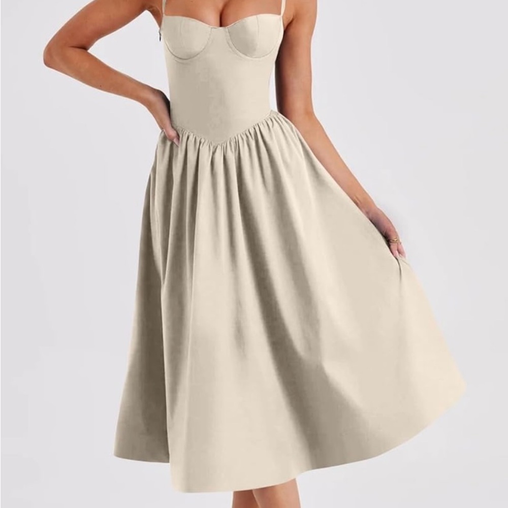 Elegant Cream Strapless Dress